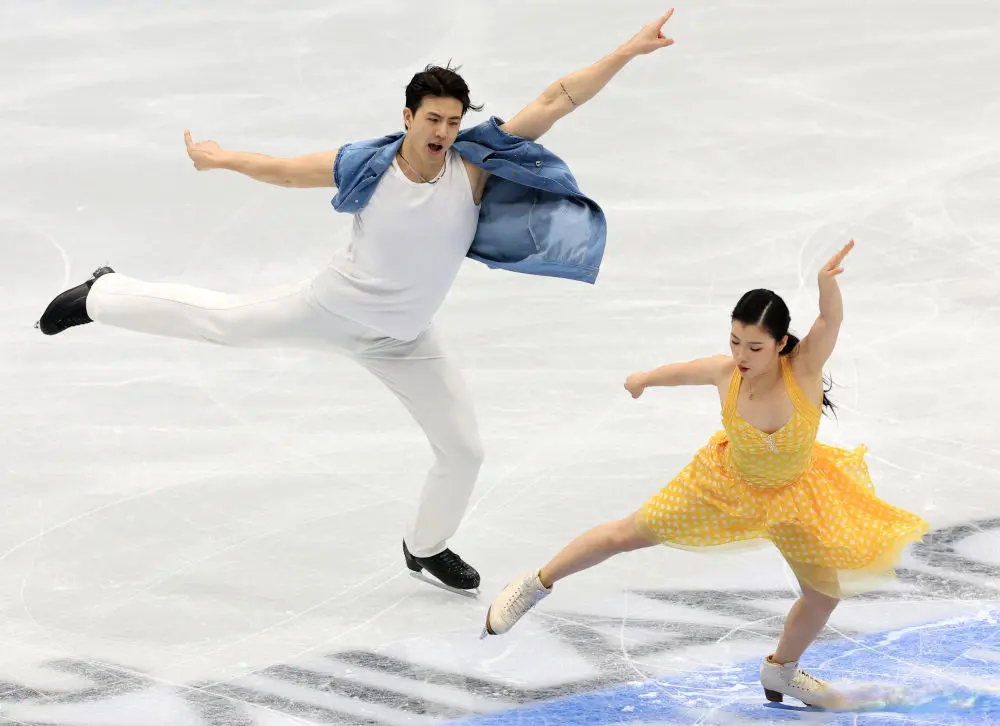 舞组合可获 舞组合可获